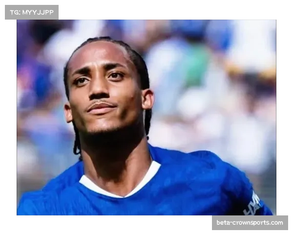 切尔西两胜一平积七分 若昂·佩德罗展现速度优势